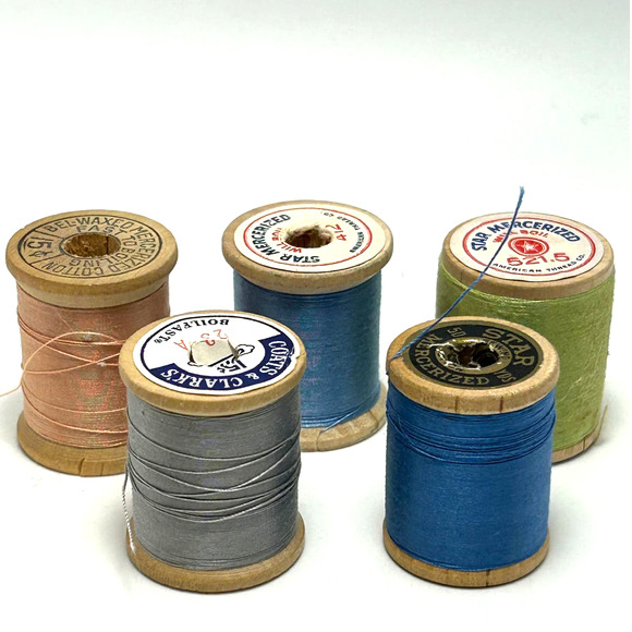Vintage Thread On Wooden Spools Lot Of 30 - Picture 4 of 9
